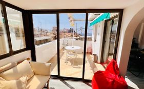 Atico Con Vistas En El Casco Antiguo De Benidorm